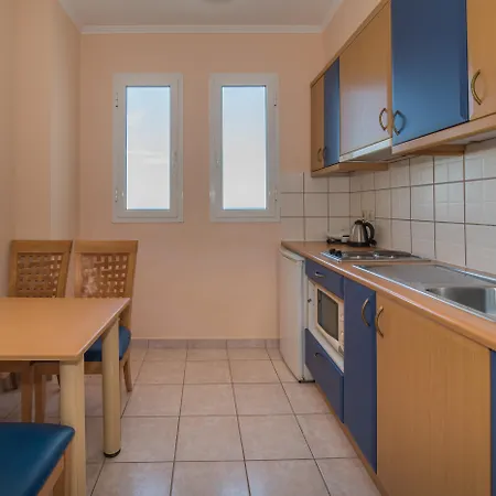 Xenos Kamara Hotel apartamentowy 2*