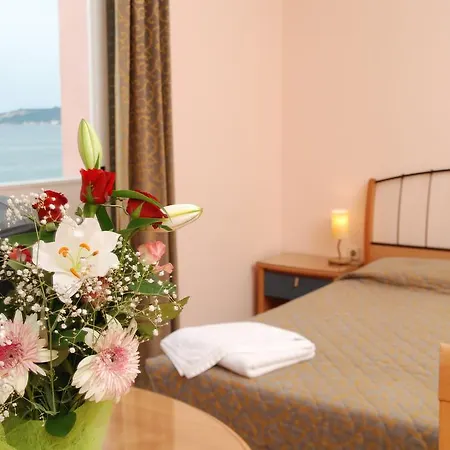 Hotel apartamentowy Xenos Kamara 2*